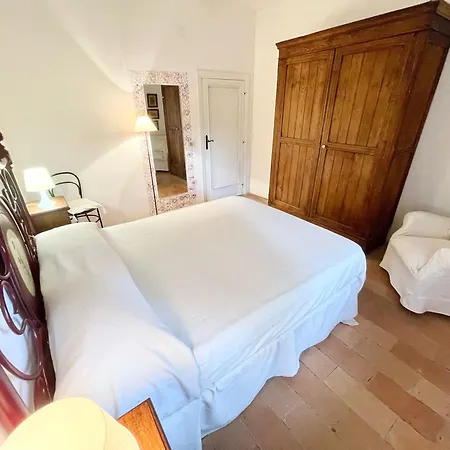 Villa Exclusive Leisure Pool - Italian Biological Gardens - Pool House - 11 Guests