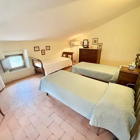 Exclusive Leisure Pool - Italian Biological Gardens - Pool House - 11 Guests Villa Spoleto
