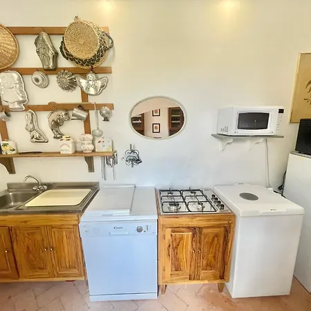 Exclusive Leisure Pool - Italian Biological Gardens - Pool House - 11 Guests Spoleto