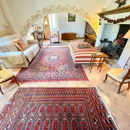 Exclusive Leisure Pool - Italian Biological Gardens - Pool House - 11 Guests *